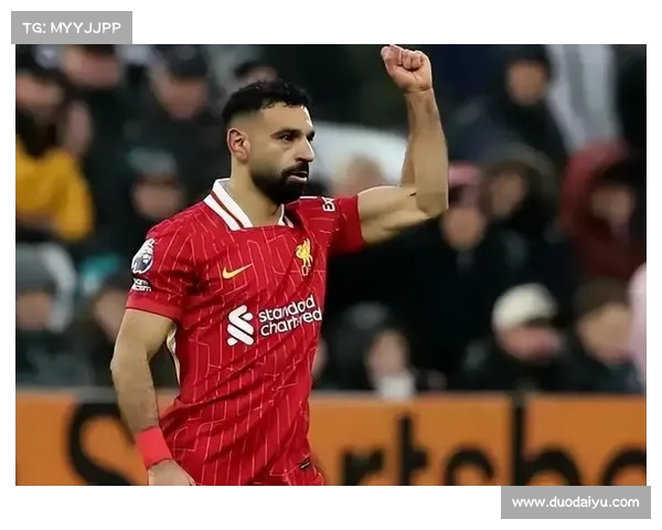 英超最新动态：曼联战术调整深度分析 曼城连胜纪录延续 红军伤病情况更新